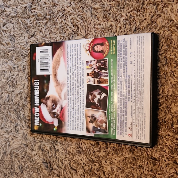 Grumpy Cat's Worst Christmas Ever Dvd - Picture 2 of 5